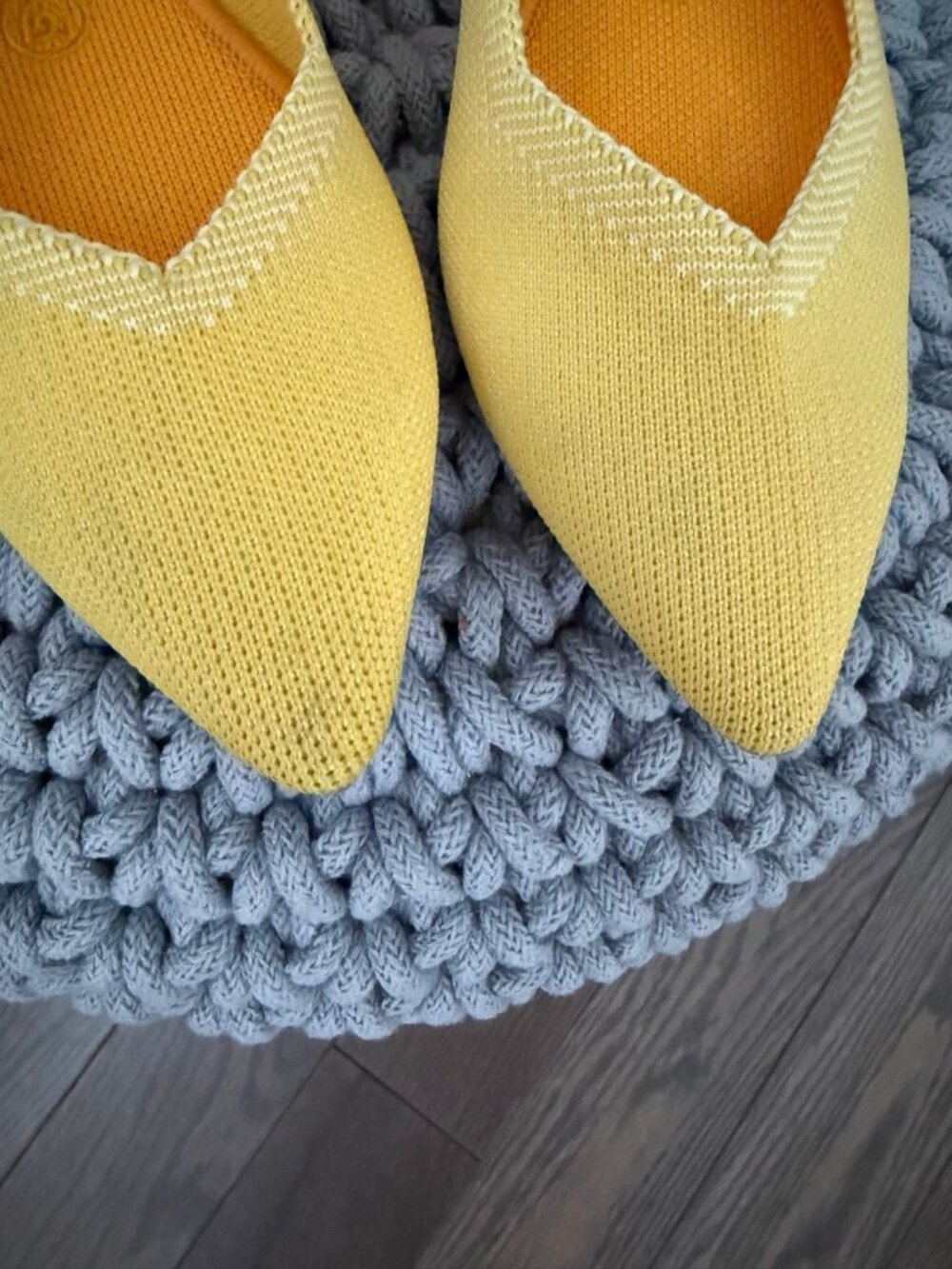 Rothy’s The Point II Size 9 flats light yellow excellent condition - Picture 6 of 8